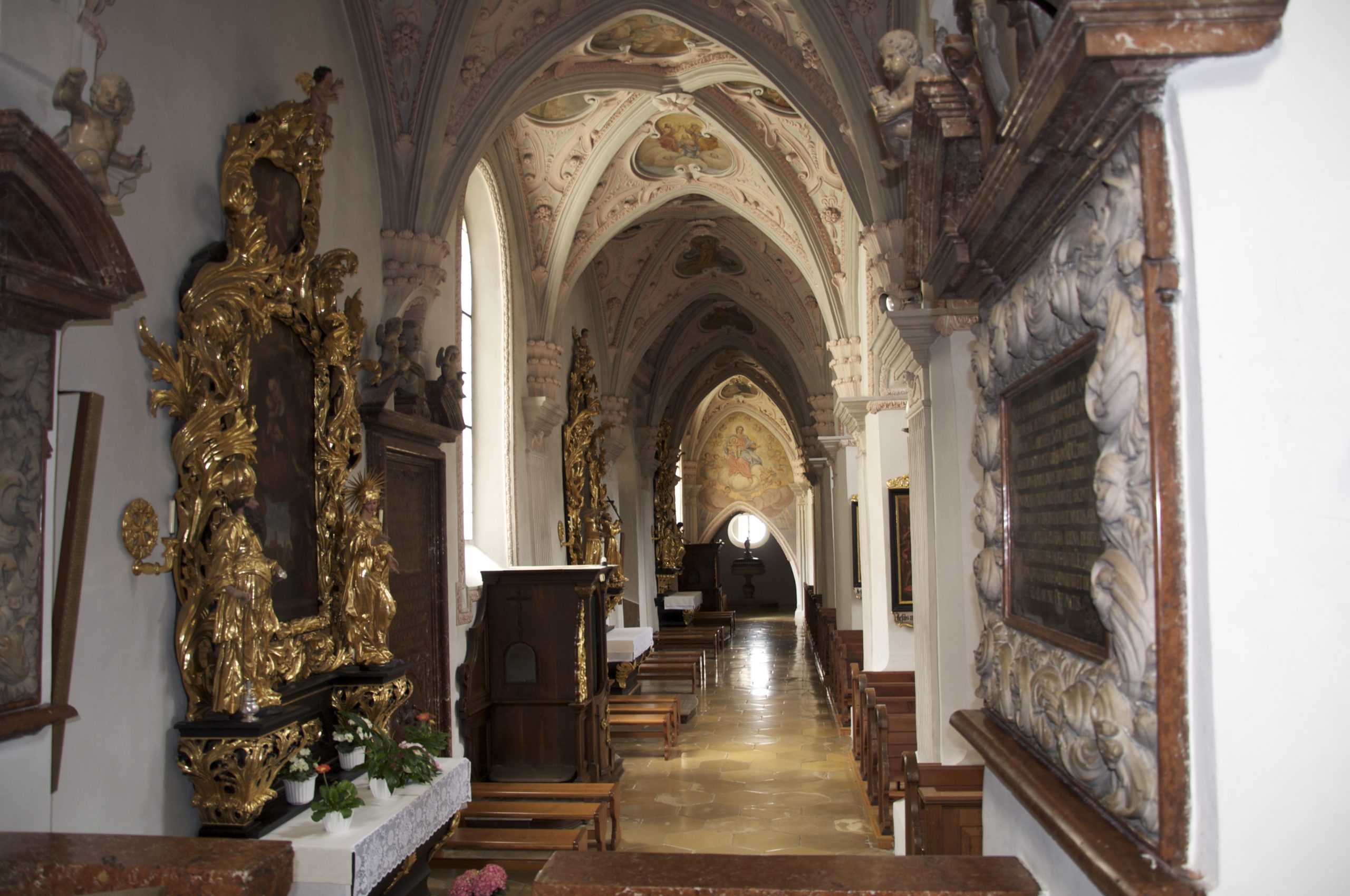 Besichtigung der Orgel mit P. Florian Ehebruster OSB